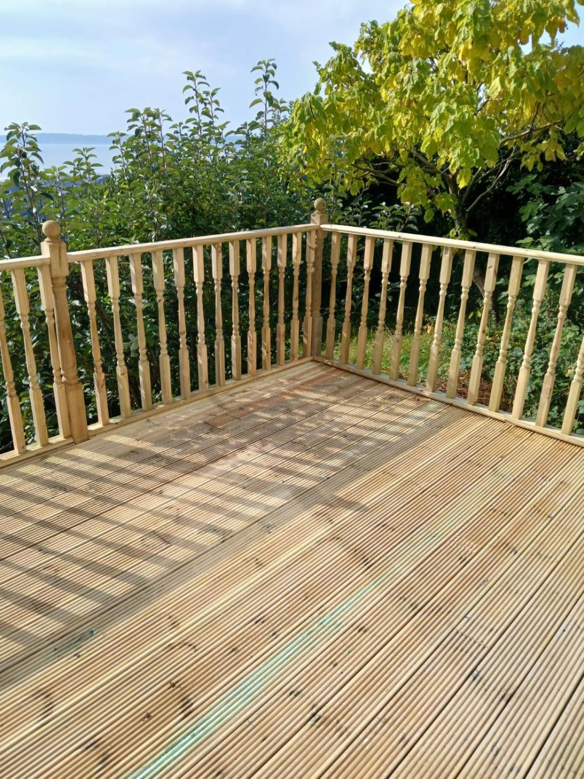 Elegant With Sea And Garden View In Centre Swansea